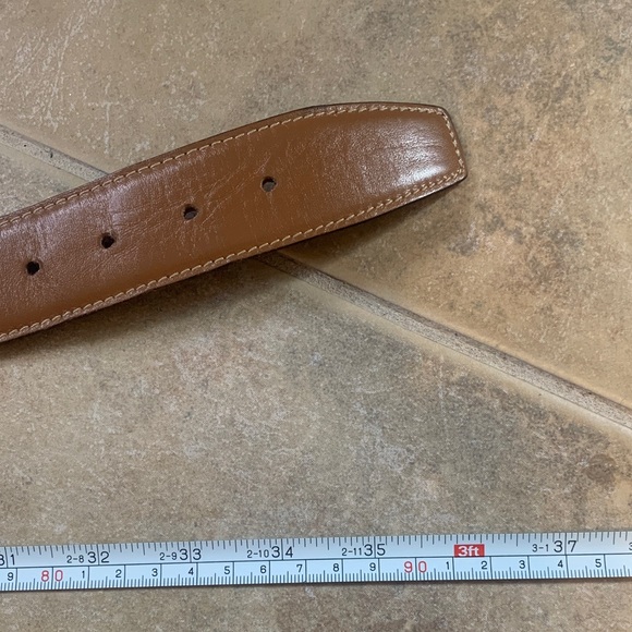 Gucci Leather Belt 💛 - Picture 7 of 15